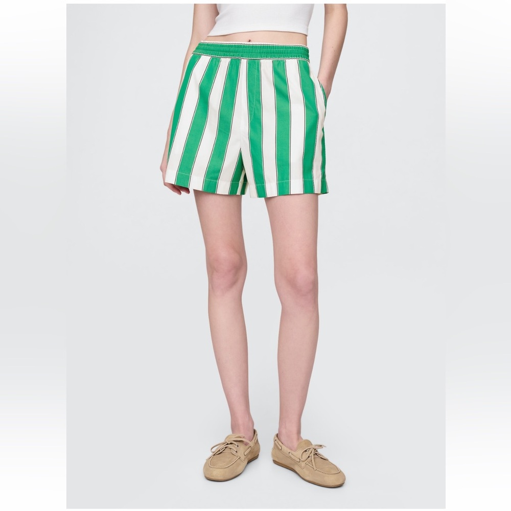 GAP organic cotton poplin Green and White Striped Shorts